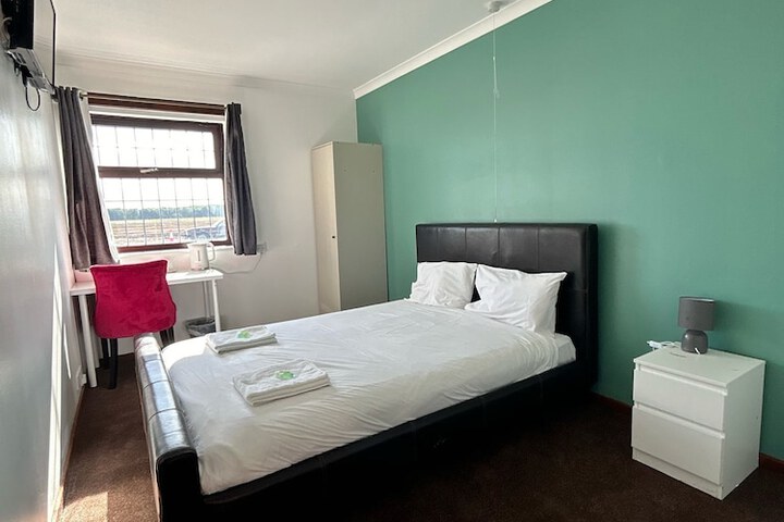 Room 10 of 49