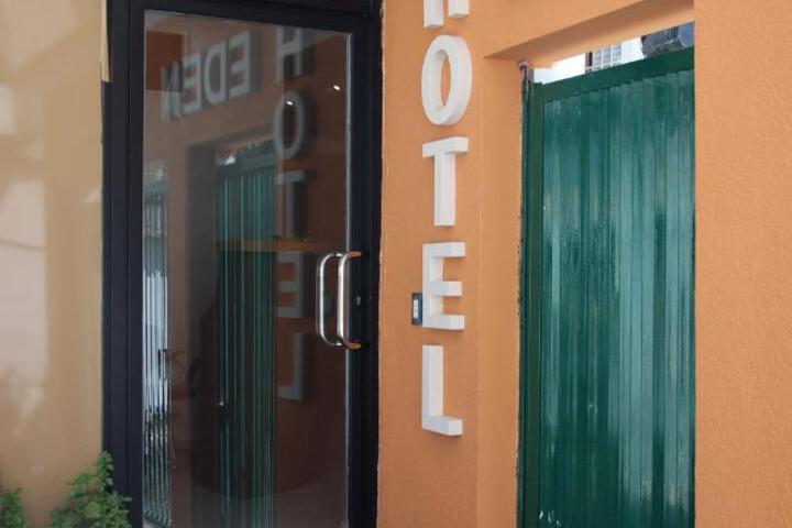 Eden hotel