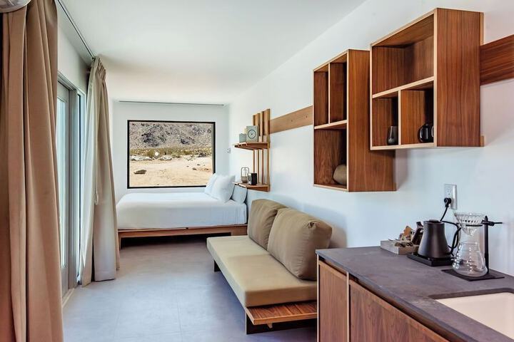 Room 7 of 59