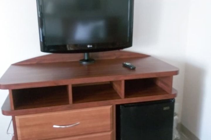 Comfort 2 Double Beds Accessible (5 of 5)