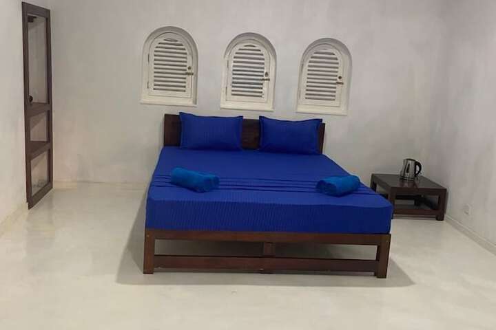 Room 2 of 47