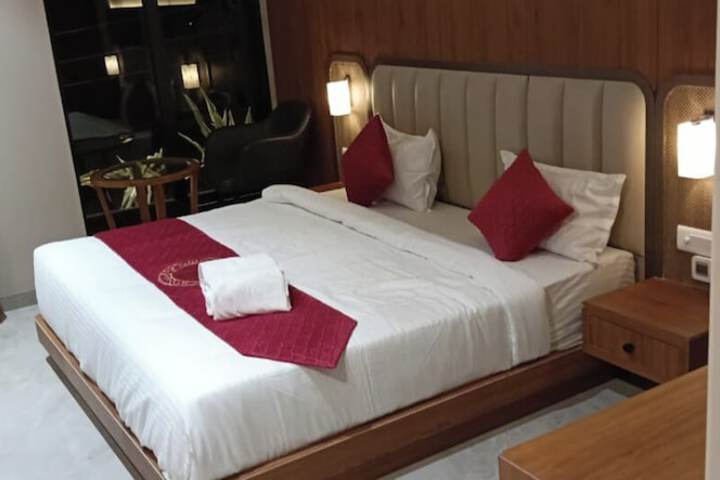 Room 15 of 21