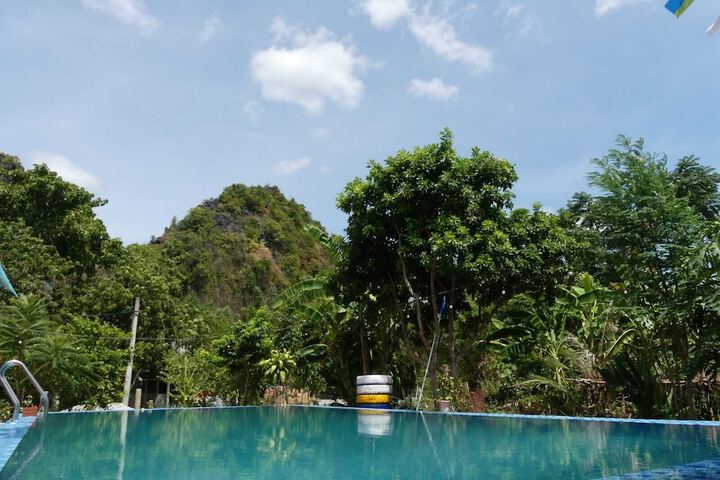 Pool 26 of 42