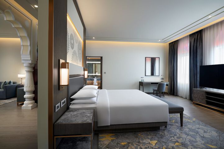 Room 10 of 154