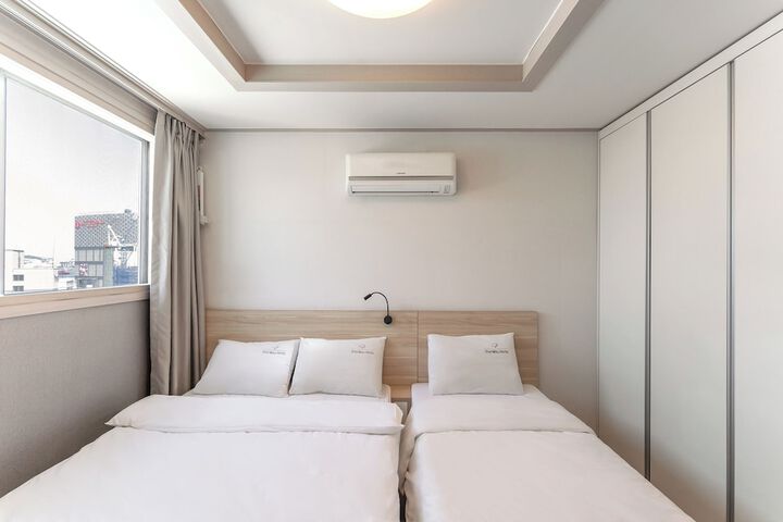 Room 59 of 66