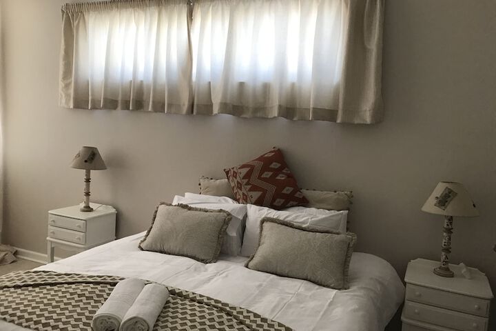 Room 5 of 26