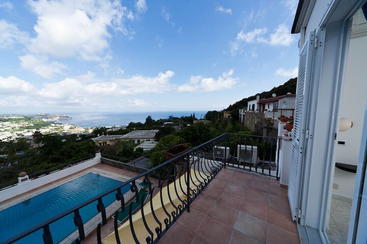 Terrace/Patio 27 of 66
