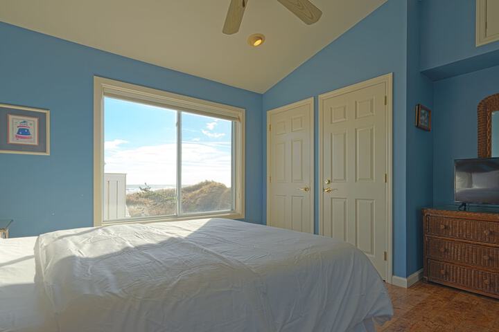 Room 9 of 181