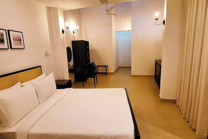 Room 15 of 55