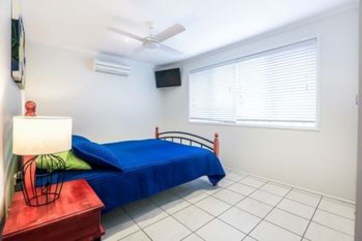 Room 3 of 11
