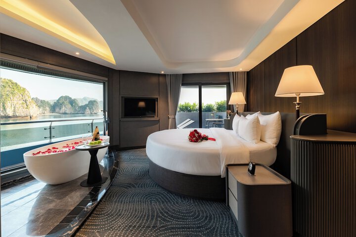 Room 3 of 78