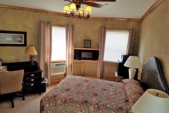Room 30 of 47
