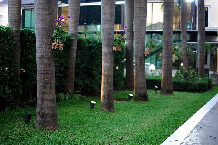 Hotel Exterior 138 of 150