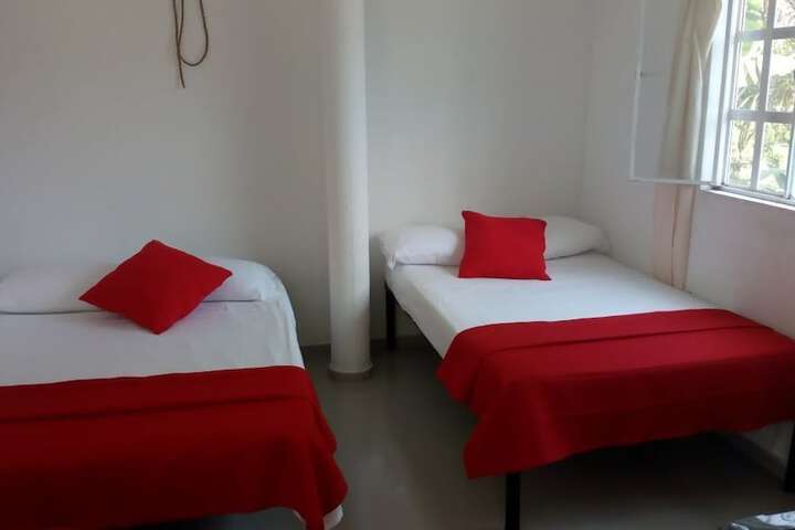 Room 6 of 7