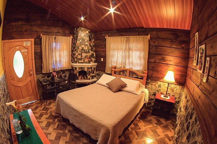 Room 6 of 59