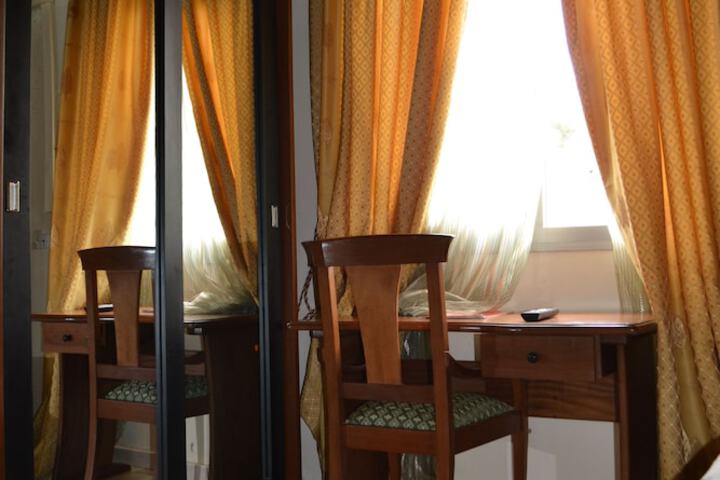 Room 6 of 31