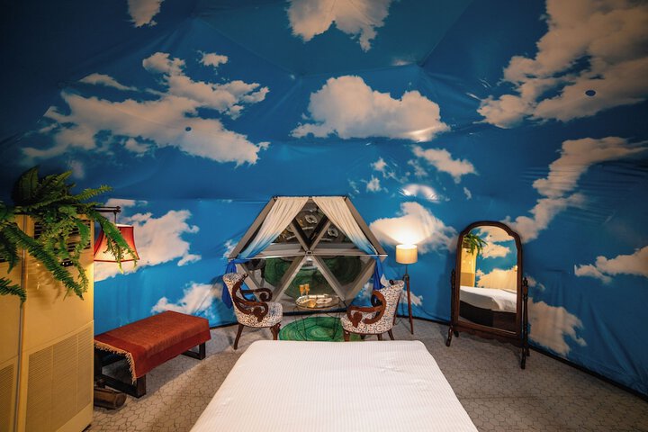 Room 57 of 119