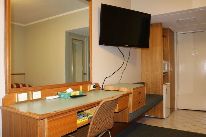 Room 19 of 32