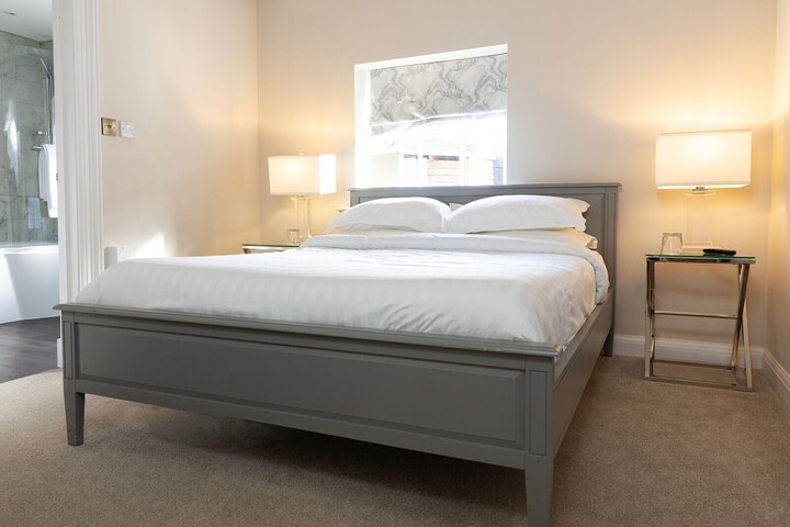 Room 6 of 39
