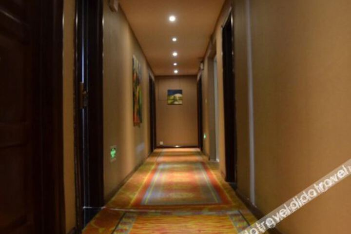 Hotel Interior 10 of 25