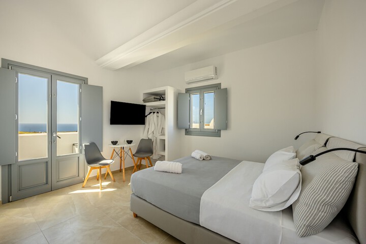 Room 4 of 56