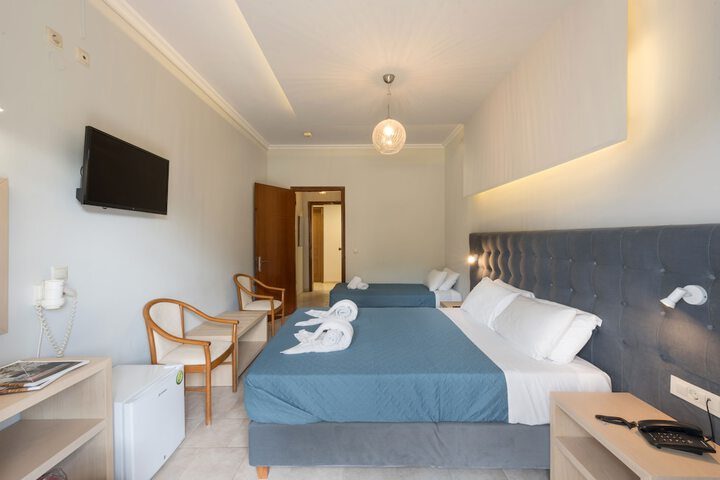 Room 16 of 70