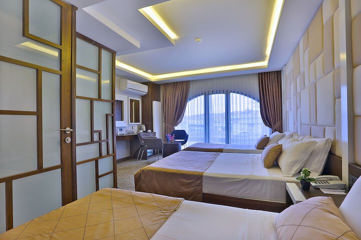 Room 14 of 84