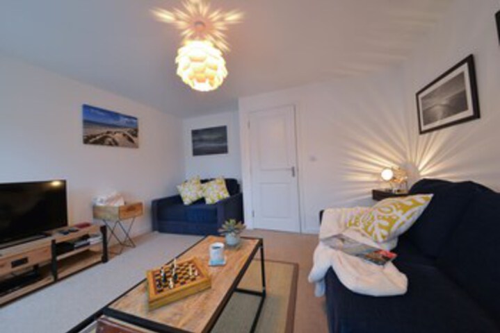 Room 13 of 27