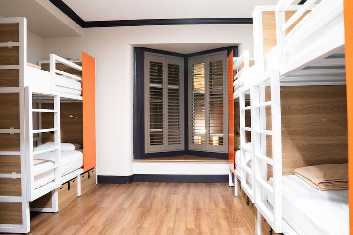 Room 15 of 58