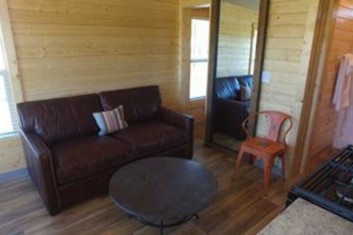 Room 40 of 57