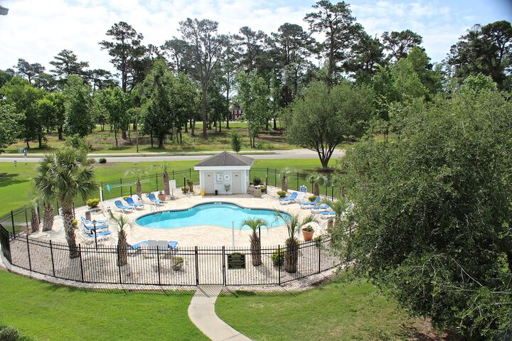 Hotel with Pool