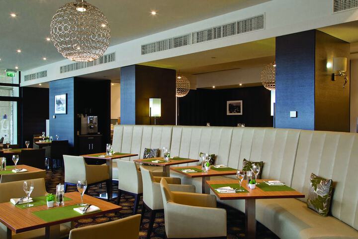 Dining 108 of 146