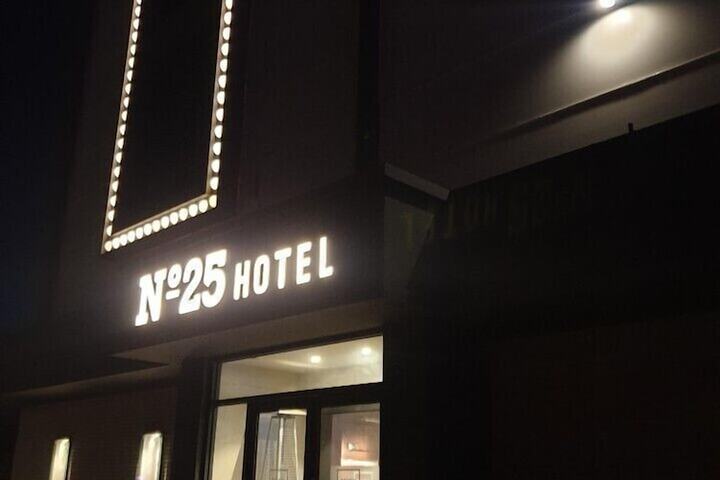 Hotel 26 of 28