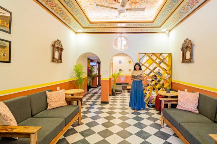 The Hosteller Jaipur City Centre