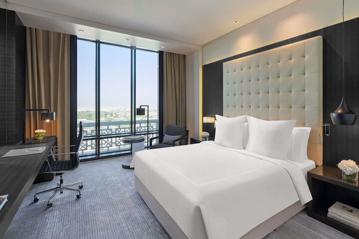 Room 73 of 268