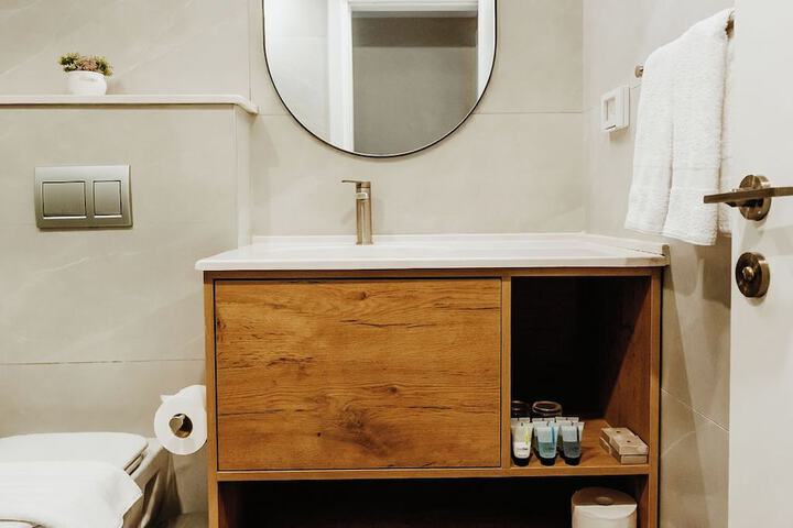 Bath Photo