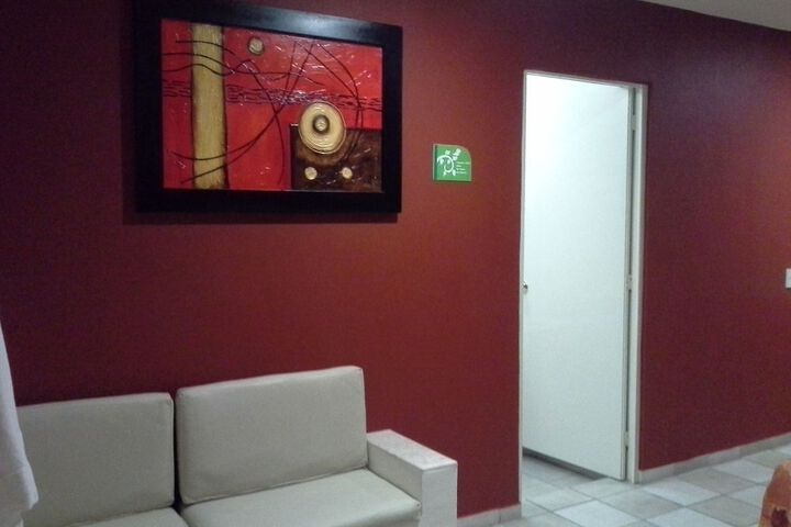 Room 8 of 24