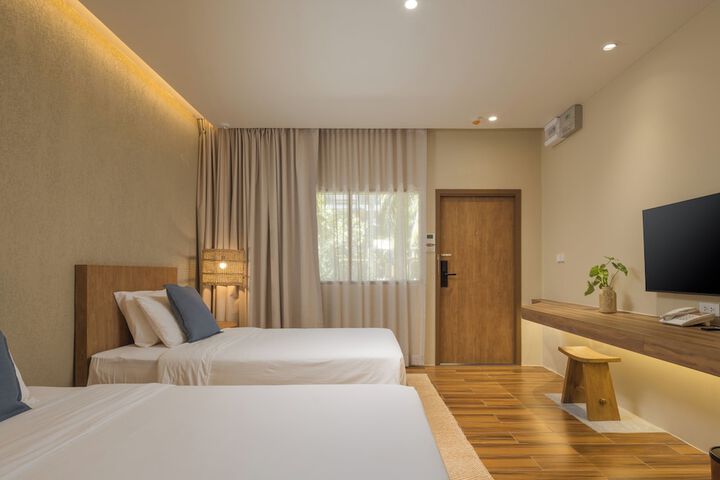 Room 28 of 91