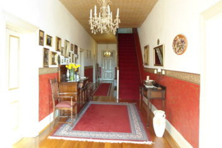 Ballroom/Hall 33 of 48