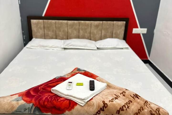 Hotel Gurukripa Guest House