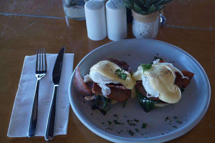 Breakfast/Coffee Service 28 of 43