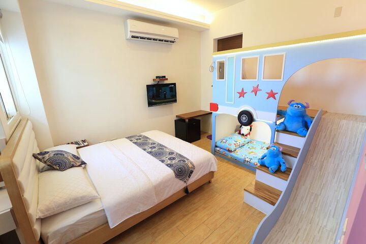 Room 29 of 79
