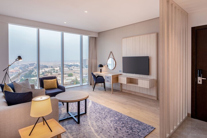 Room 32 of 72