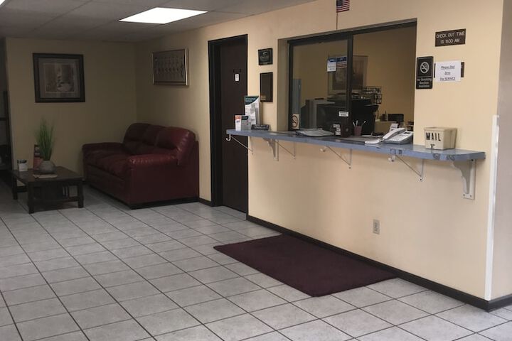 Hotel Interior 6 of 31