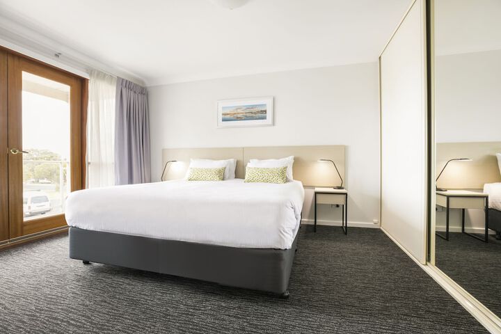 Room 4 of 58