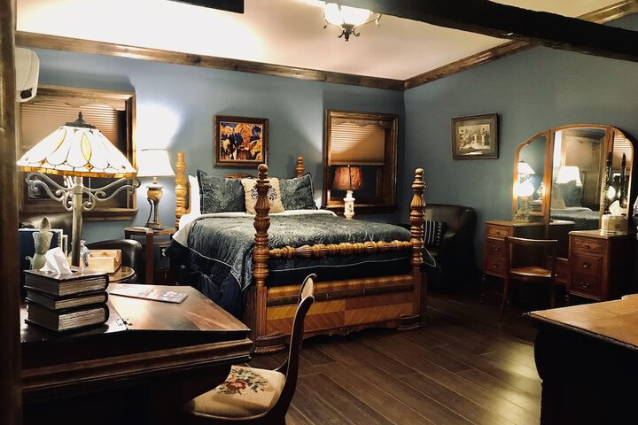 Room 19 of 95