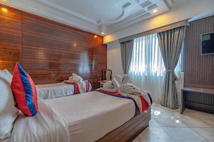Room 16 of 47