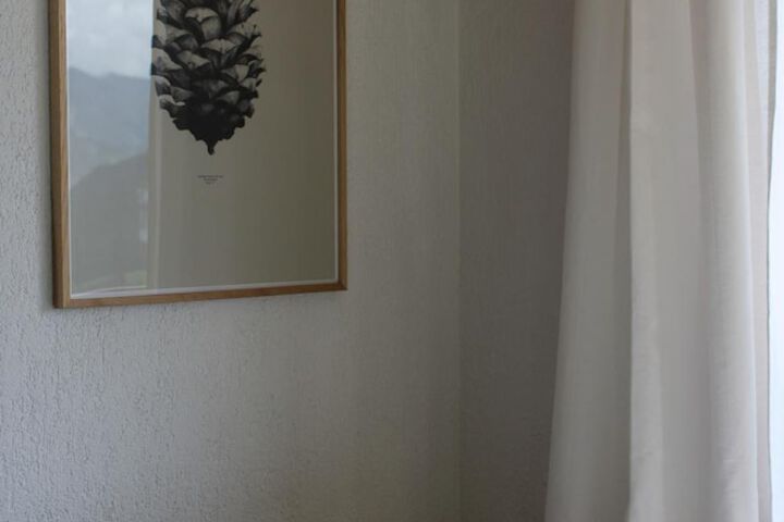 Room 14 of 49