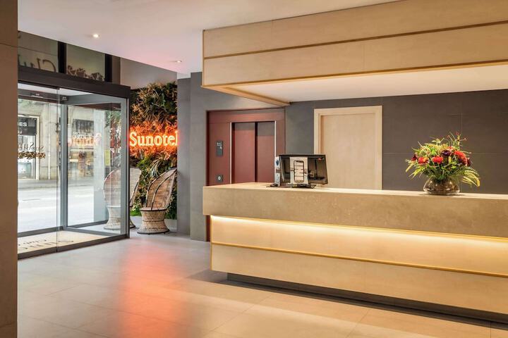 Hotel Lobby