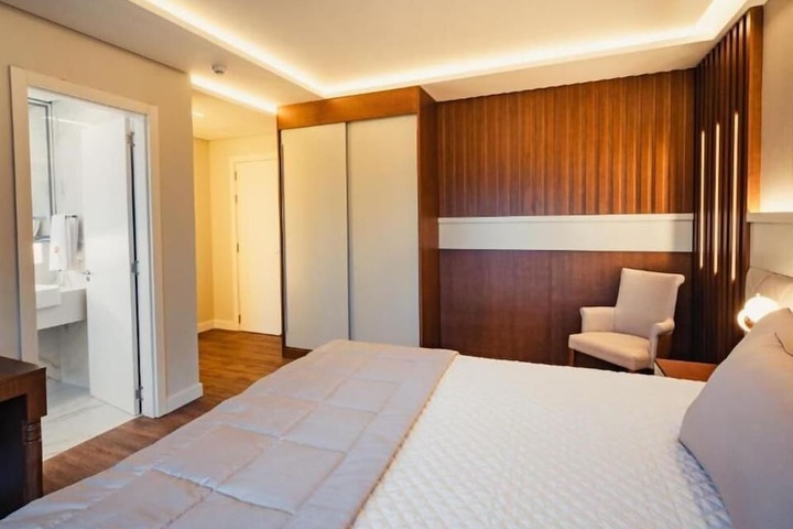 Room 5 of 67